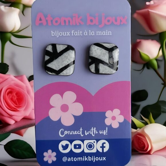Handmade black / white polymer clay earrings. Boucles d'oreilles fait à la main - Picture 1 of 8